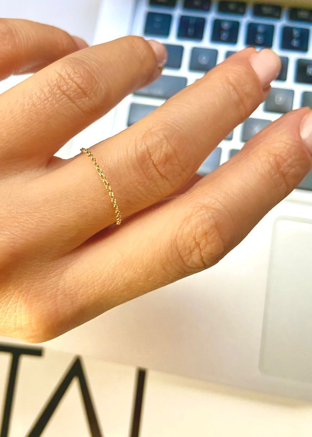 Anel Corrente em Ouro Amarelo 18k