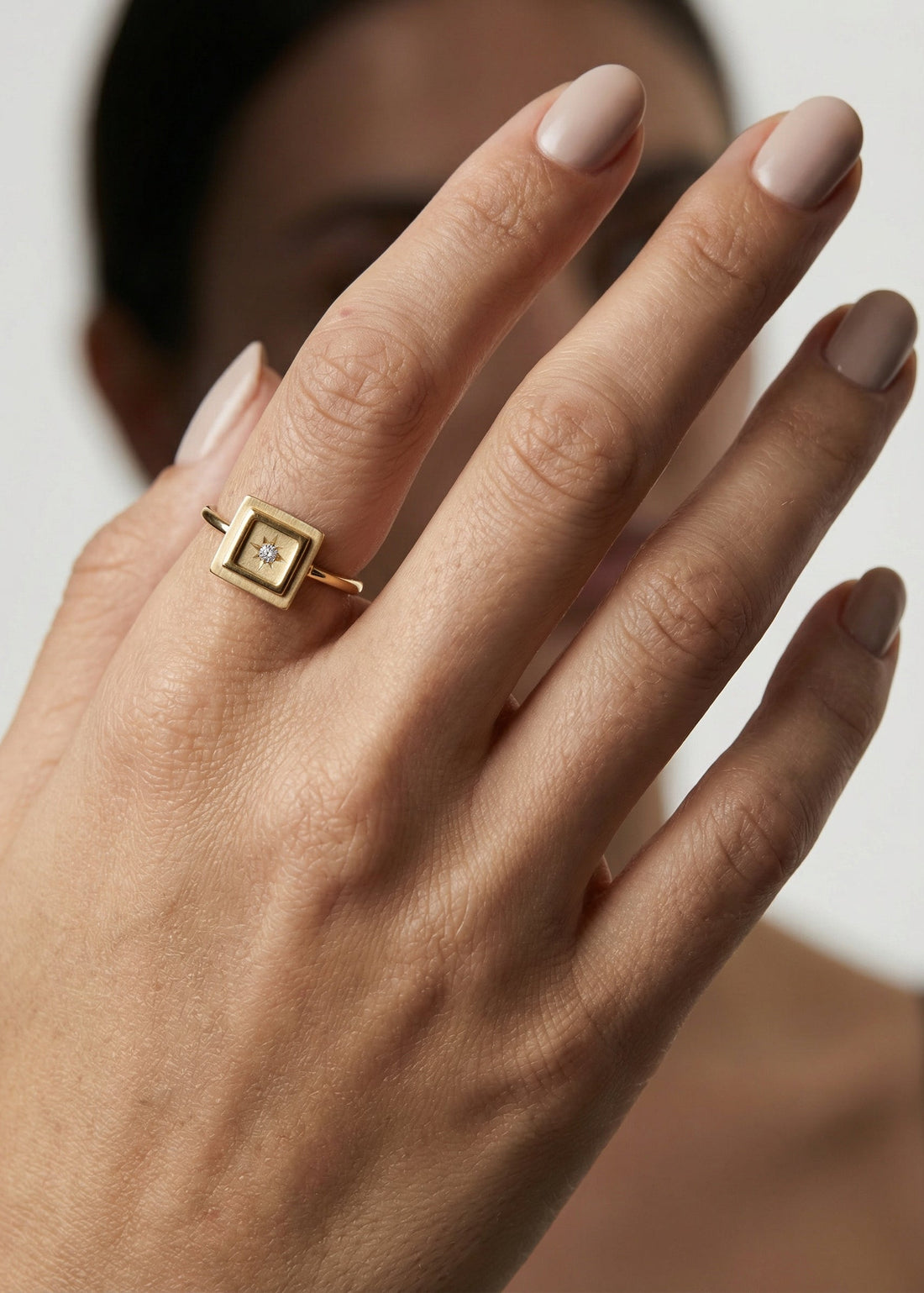 Anel Aura em Ouro Amarelo 18k