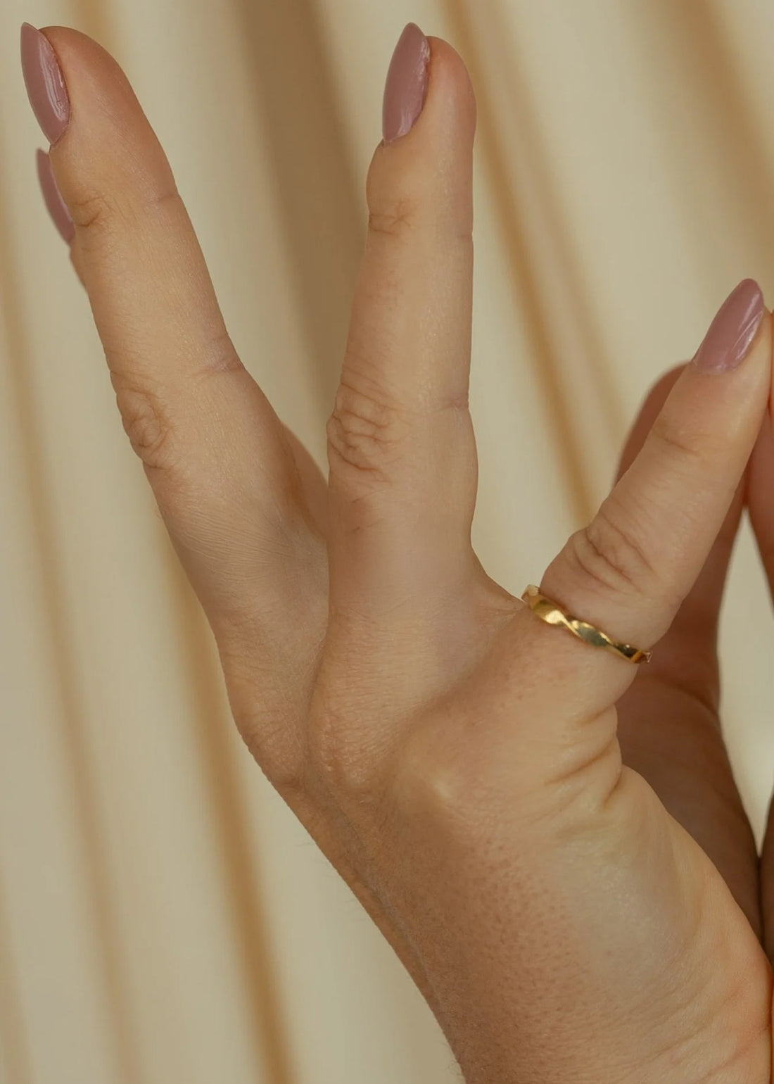 Anel Ciclo em Ouro Amarelo 18k