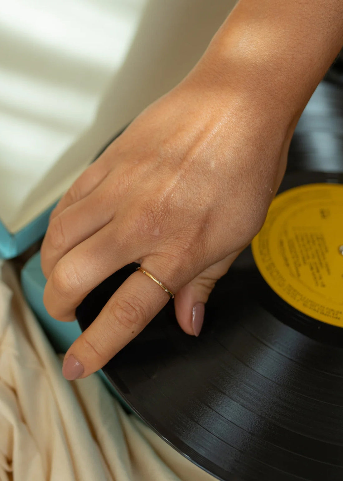 Anel Eco em Ouro Amarelo 18k