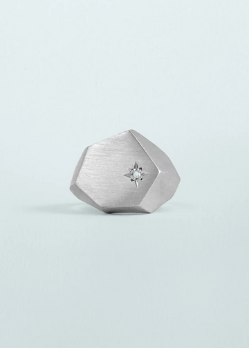 Anel Star em Ouro Branco 18k