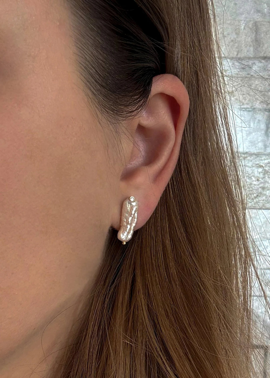 Brincos Singola Perla em Ouro Amarelo 18k