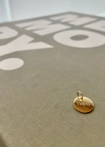 Pingente Primeiros Traços em Ouro Amarelo 18k
